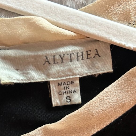 Alythea T-shirt - Picture 2 of 2